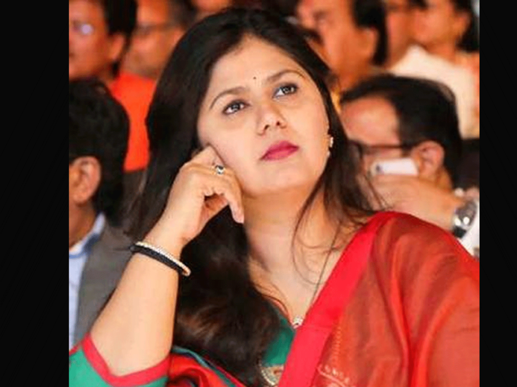 pankja munde bussiness